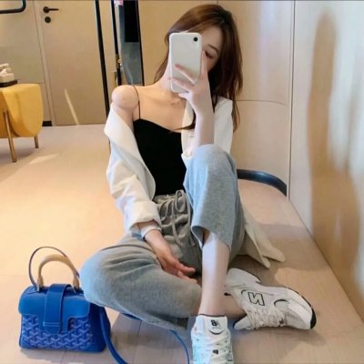 暗夜女巫